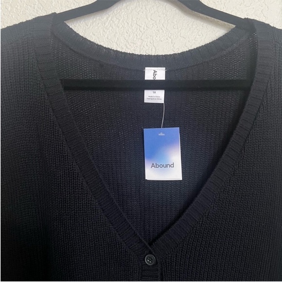 Abound Black Button-Up Ribbed Cardigan - Picture 5 of 8